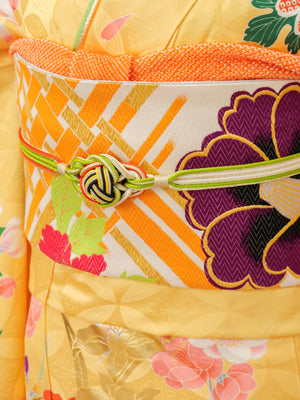 FR-061　黄色地古典　振袖