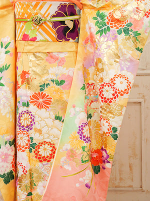 FR-061　黄色地古典　振袖