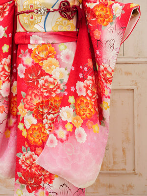 FR-063　赤地オレンジ牡丹　振袖
