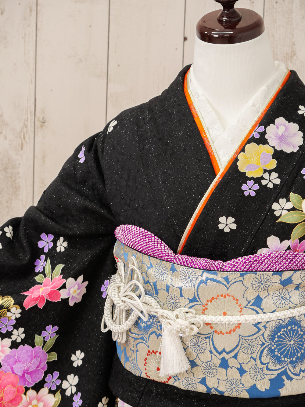 FR-067　黒地ピンク牡丹　振袖