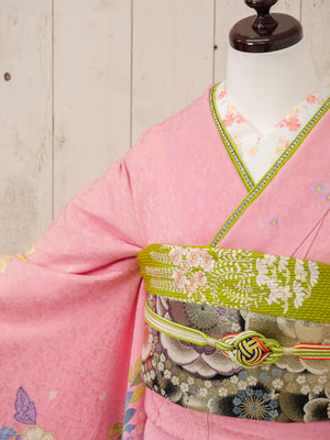 FR-068　ピンク地小花　振袖