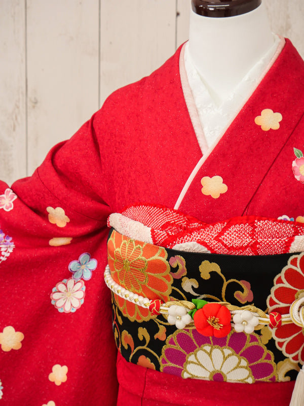 FR-070   赤地手まり　振袖