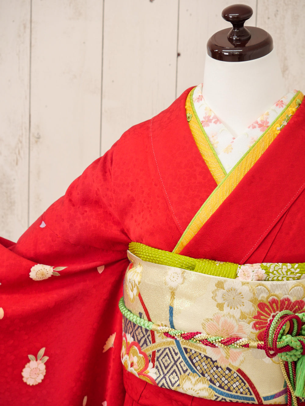 FR-071    赤地小花　振袖