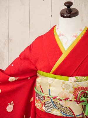 FR-071    赤地小花　振袖