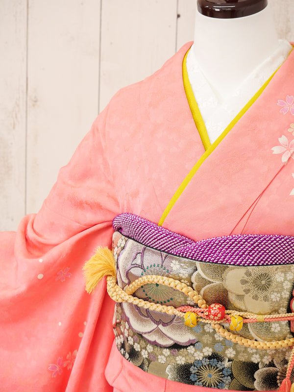 FR-073　ピンク地黄色小花　振袖