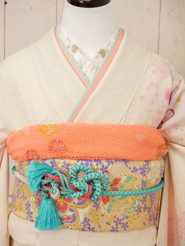 FR-076   白地桜　振袖