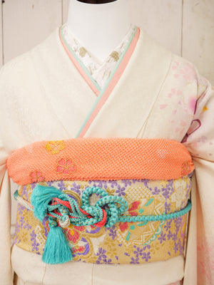 FR-076   白地桜　振袖