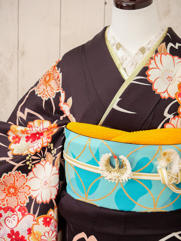 FR-079　茶色地古典　振袖