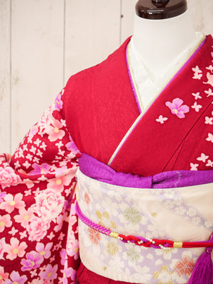 FR-081　赤地ピンク小花　振袖