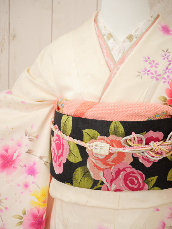 FK-012　桃花彩日和　振袖