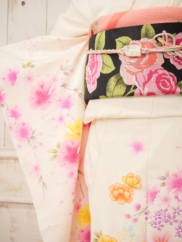 FK-012　桃花彩日和　振袖