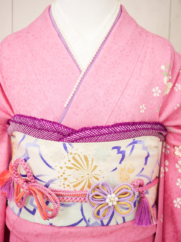 FK-014　ピンク地白小花　振袖.