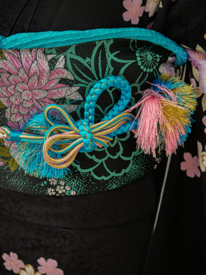 FK-027　黒地パープル菊　振袖.