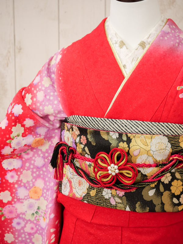 FK-030　赤地ピンク花　振袖.