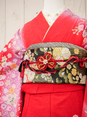 FK-030　赤地ピンク花　振袖.