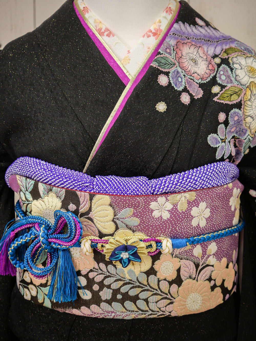 FK-034　黒地パープル　振袖.