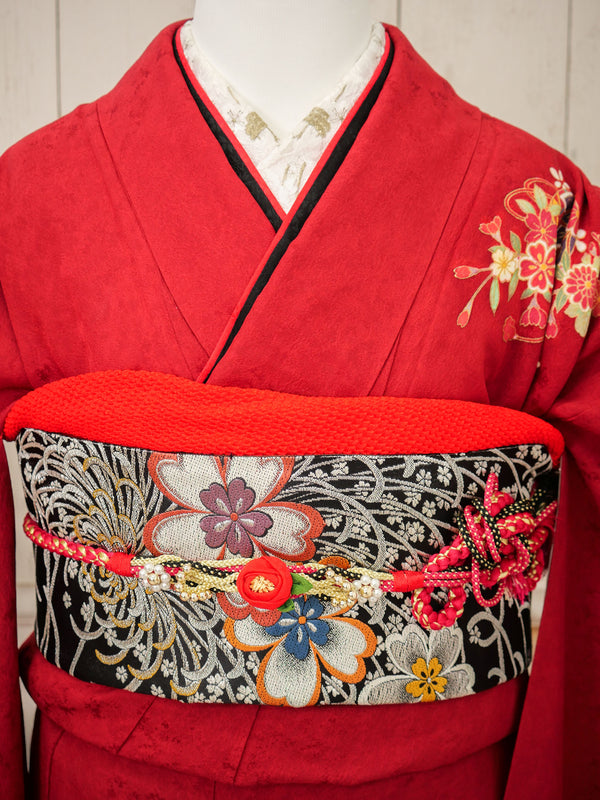 FK-035　赤地しぼり柄波　振袖.