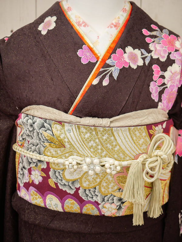 FK-043　茶地ピンク花　振袖.