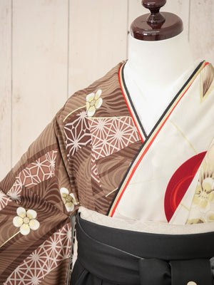 KR-139/JAPAN STYLE×中村里砂 ブラウン片身替り　卒業袴