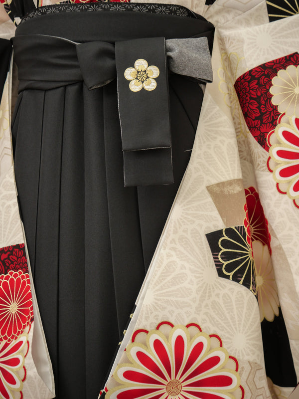 KR-136/JAPAN STYLE×中村里砂 ベージュ扇面に菊　卒業袴