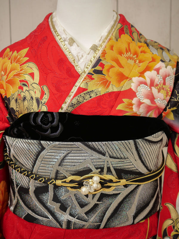 FI-003　艶陽　振袖