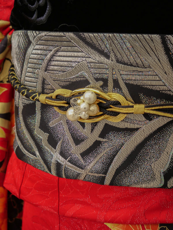 FI-003　艶陽　振袖