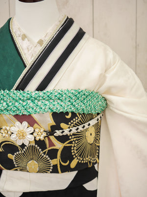 FI-007   グリーンレトロポップ　振袖