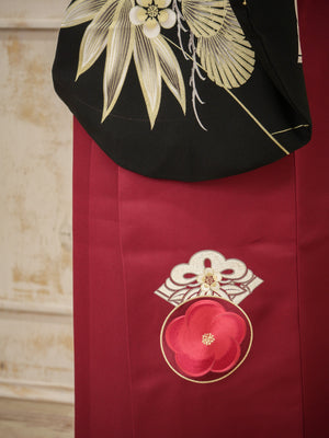 KR-138/JAPAN STYLE×中村里砂 黒片身替り　卒業袴