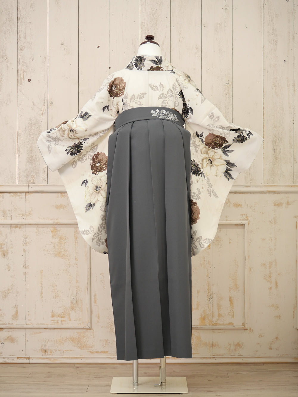 KR-143/JILL STUART クチナシオフホワイト　卒業袴