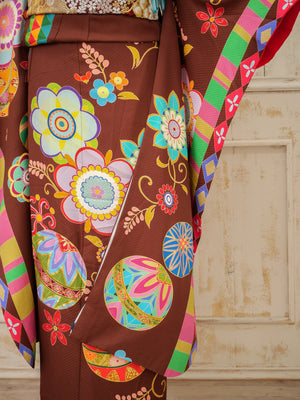 FI-010　ショコラモダン　振袖