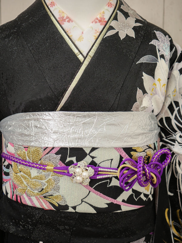 FI-014   黒地紫ぼかし菊　振袖