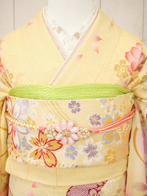 FI-018    黄色地桜づくし　振袖