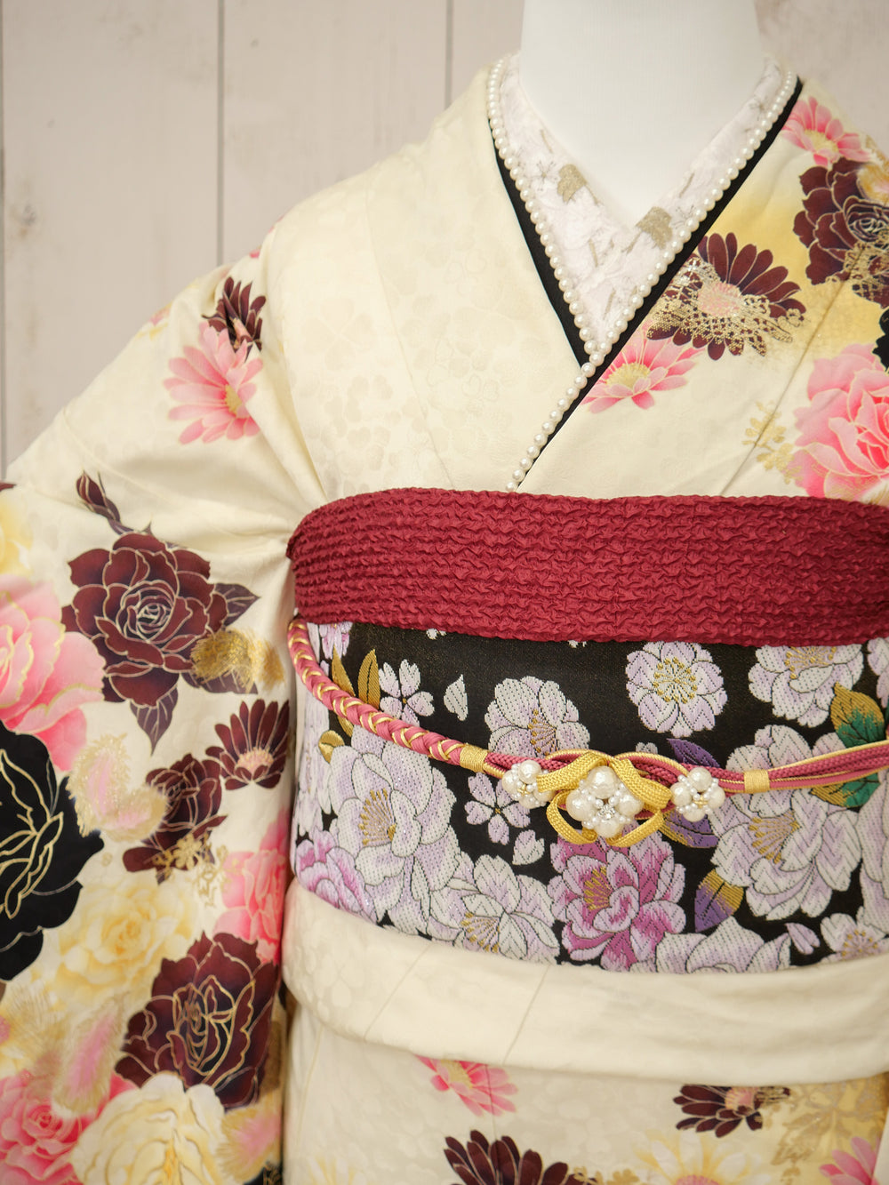 FI-026    シャイン・クラシックローズ　振袖