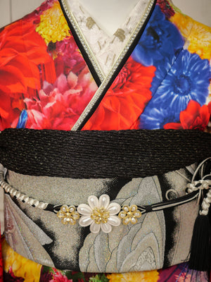 FI-032　百花絢爛ヴィヴィッド　振袖