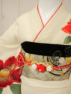 FI-034    椿の余白美　振袖