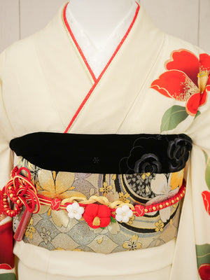 FI-034    椿の余白美　振袖