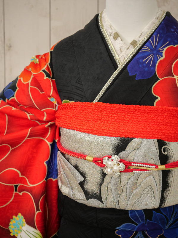 FI-035    夜咲き椿の彩宴　振袖