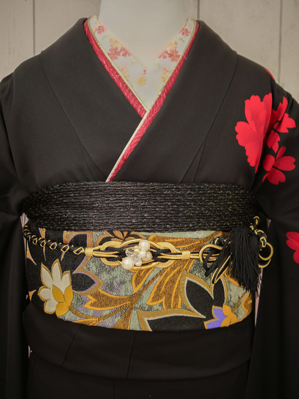 FI-036　紅黒グラデ・モダンブーケ　振袖