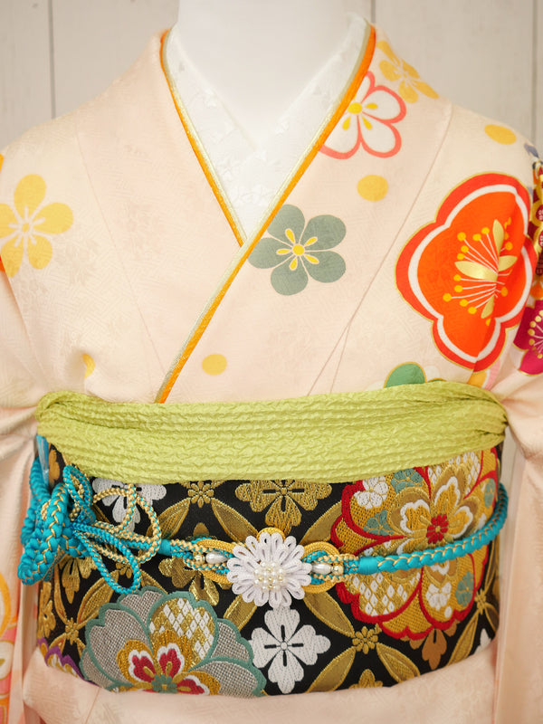 FI-037    花笑みの雅桃　振袖