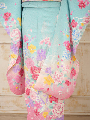 FI-038　水彩ローズ・スカイドリーム　振袖