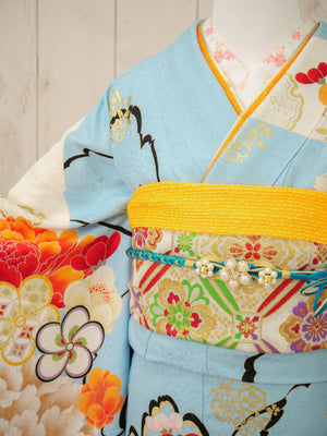 FI-042　光彩の牡丹絵巻　振袖