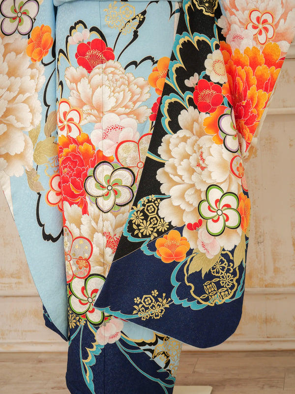 FI-042　光彩の牡丹絵巻　振袖