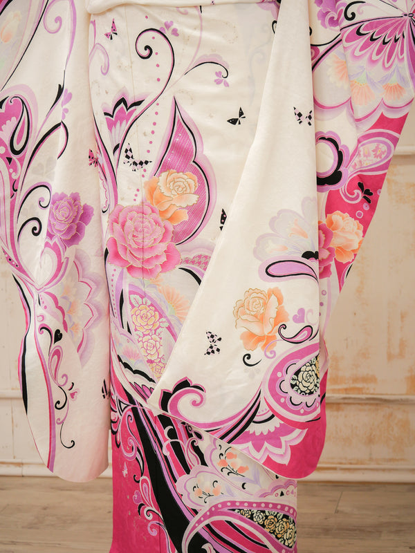 FI-043　舞う蝶と薔薇のメヌエット　振袖