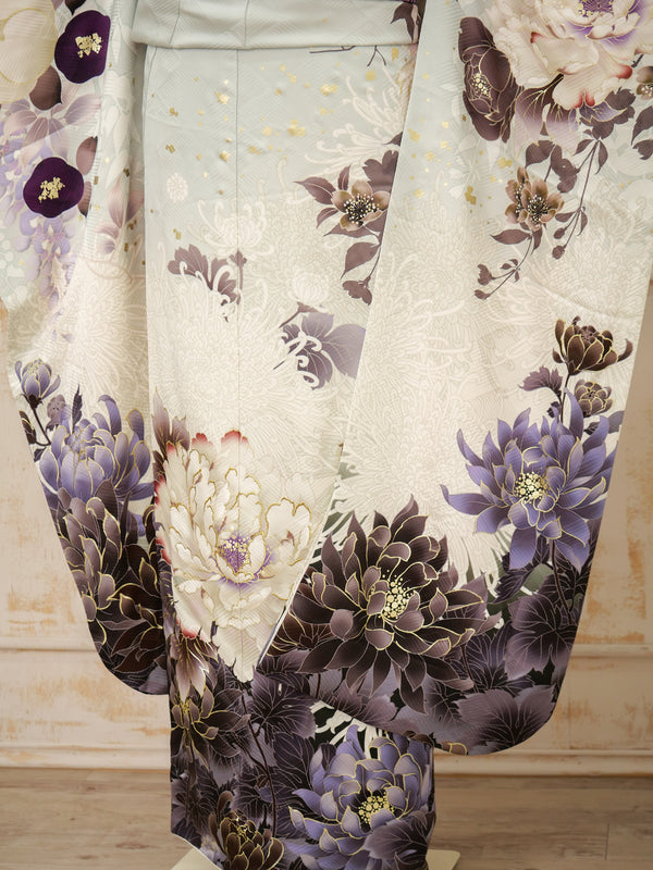 FI-044    月影の牡丹図　振袖