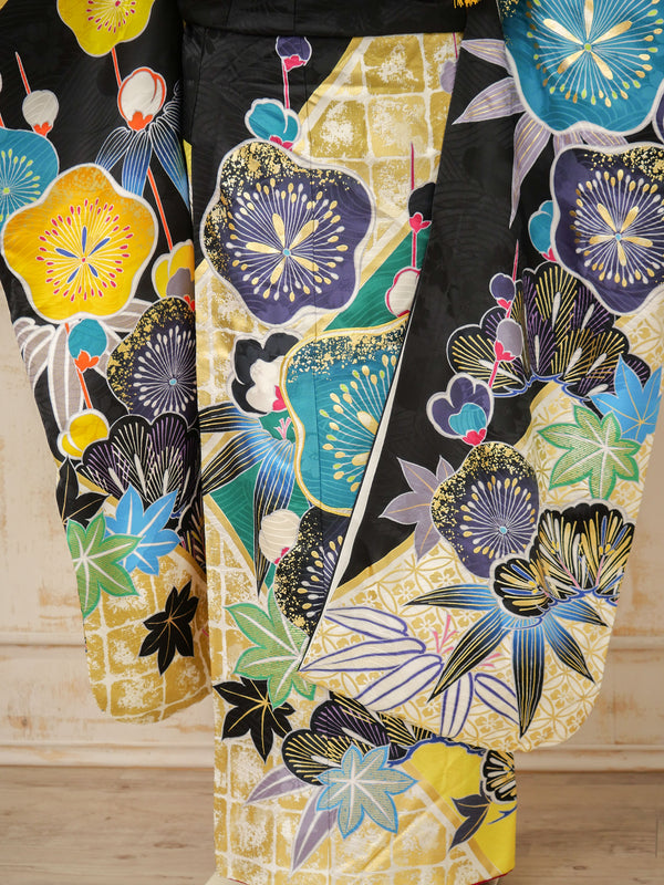 FI-045    モダン花絵巻・彩絢爛　振袖