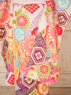 FI-046　華ひらく春夢　振袖