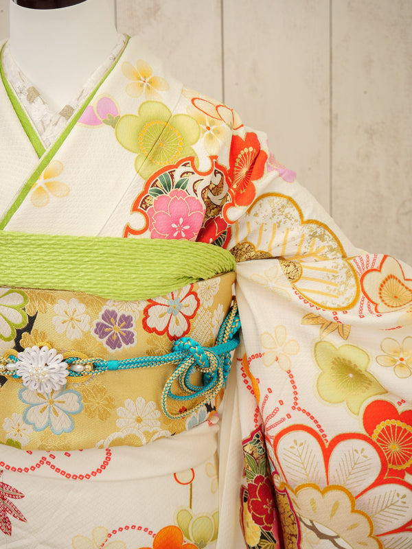 FI-048-2　祝彩の舞　振袖