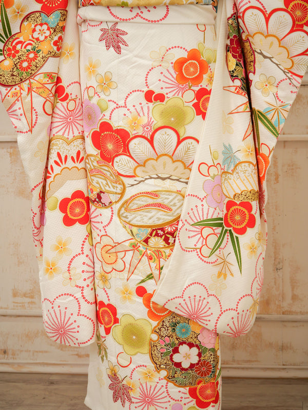 FI-048-2　祝彩の舞　振袖