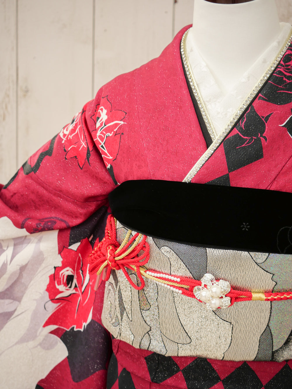 FI-062　薔薇の盤上　振袖