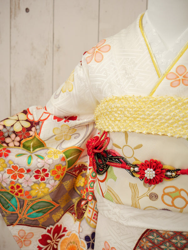 FI-065　花鳥風月の雅　振袖